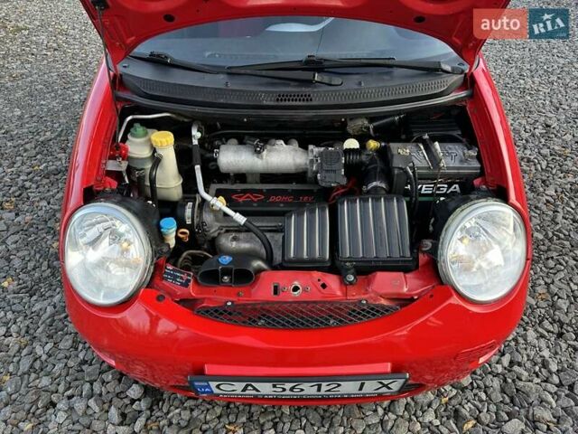 Красный Чери Кью Кью, объемом двигателя 1.1 л и пробегом 143 тыс. км за 2950 $, фото 15 на Automoto.ua