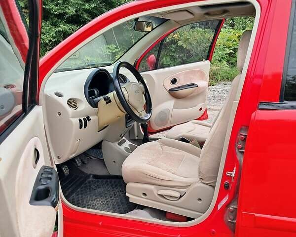 Червоний Чері Кью Кью, об'ємом двигуна 1.08 л та пробігом 112 тис. км за 2100 $, фото 2 на Automoto.ua