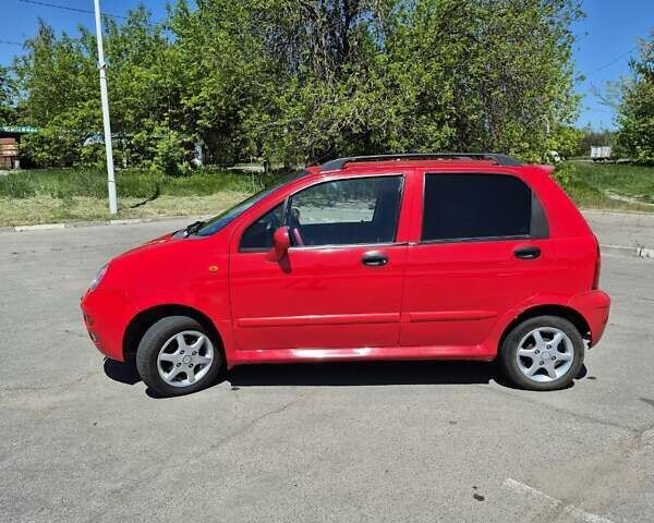 Красный Чери Кью Кью, объемом двигателя 1.08 л и пробегом 59 тыс. км за 2500 $, фото 3 на Automoto.ua