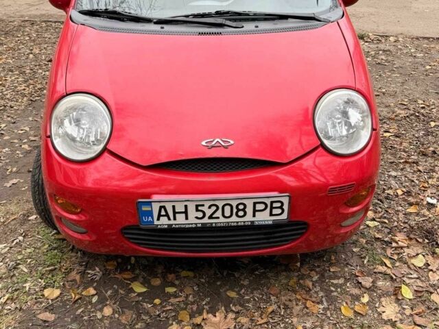 Красный Чери Кью Кью, объемом двигателя 1.1 л и пробегом 86 тыс. км за 2100 $, фото 3 на Automoto.ua
