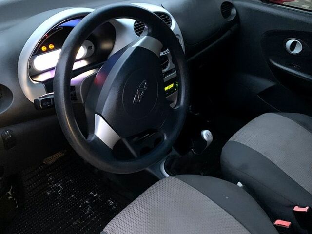 Червоний Чері Кью Кью, об'ємом двигуна 1.1 л та пробігом 80 тис. км за 2900 $, фото 9 на Automoto.ua