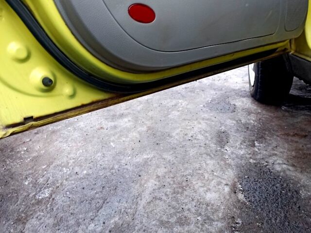 Желтый Чери Кью Кью, объемом двигателя 1.1 л и пробегом 118 тыс. км за 1850 $, фото 8 на Automoto.ua