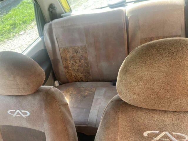 Жовтий Чері Кью Кью, об'ємом двигуна 1.1 л та пробігом 195 тис. км за 1600 $, фото 7 на Automoto.ua