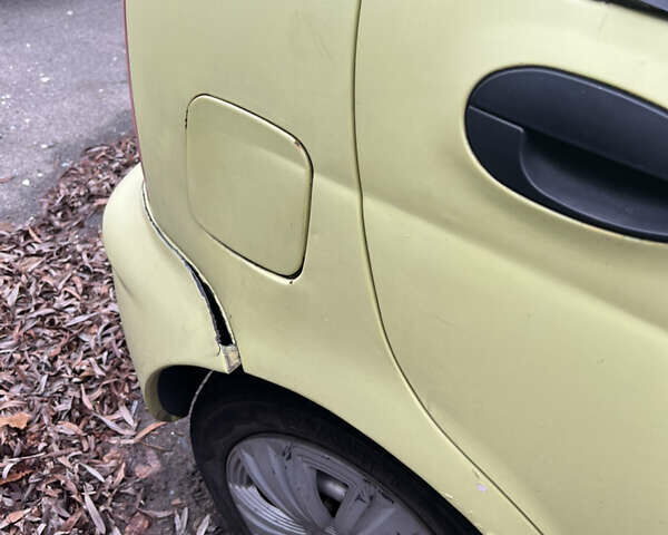 Желтый Чери Кью Кью, объемом двигателя 1.1 л и пробегом 80 тыс. км за 800 $, фото 7 на Automoto.ua