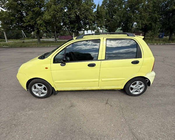 Жовтий Чері Кью Кью, об'ємом двигуна 1.1 л та пробігом 164 тис. км за 1400 $, фото 2 на Automoto.ua