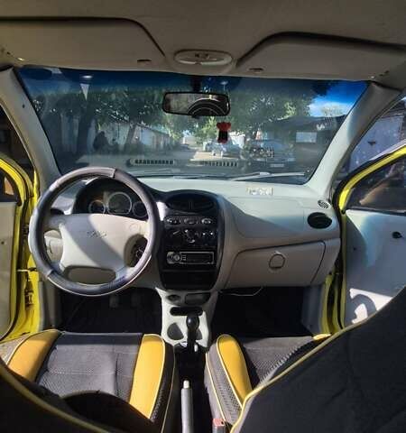 Чери Кью Кью 2007 в Кривом Роге на Automoto.ua Желтый Чери Кью Кью, объемом двигателя 1.08 л и пробегом 124 тыс. км за 1600 $, фото 6 на Automoto.ua