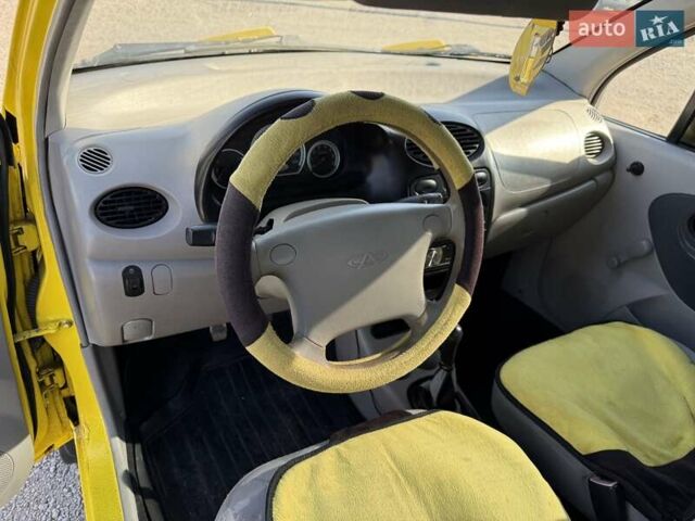 Чери Кью Кью 2007 в Кропивницком (Кировограде) на Automoto.ua Желтый Чери Кью Кью, объемом двигателя 1.1 л и пробегом 139 тыс. км за 2600 $, фото 7 на Automoto.ua