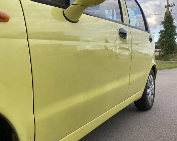 Жовтий Чері Кью Кью, об'ємом двигуна 1.08 л та пробігом 145 тис. км за 1500 $, фото 8 на Automoto.ua
