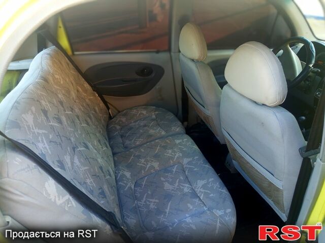 Жовтий Чері Кью Кью, об'ємом двигуна 1.1 л та пробігом 179 тис. км за 1850 $, фото 7 на Automoto.ua