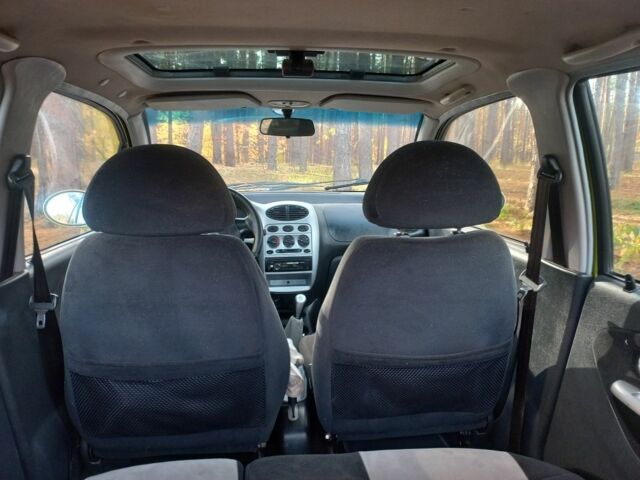 Желтый Чери Кью Кью, объемом двигателя 1.1 л и пробегом 150 тыс. км за 1500 $, фото 23 на Automoto.ua