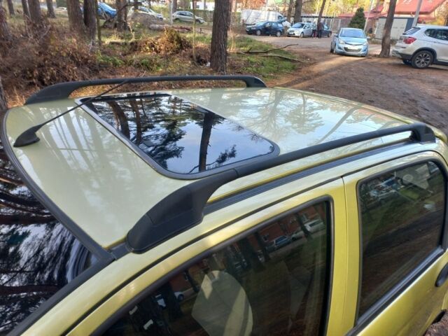 Желтый Чери Кью Кью, объемом двигателя 1.1 л и пробегом 150 тыс. км за 1500 $, фото 17 на Automoto.ua