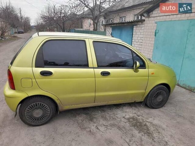 Желтый Чери Кью Кью, объемом двигателя 1.08 л и пробегом 130 тыс. км за 1799 $, фото 3 на Automoto.ua
