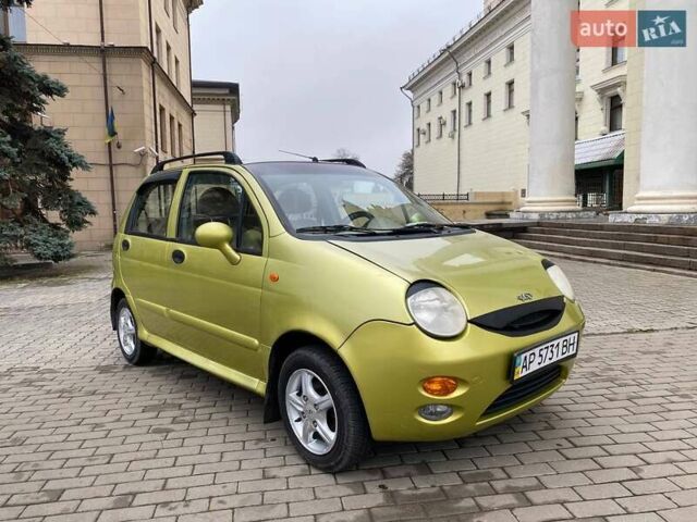 Жовтий Чері Кью Кью, об'ємом двигуна 1.08 л та пробігом 148 тис. км за 1750 $, фото 6 на Automoto.ua