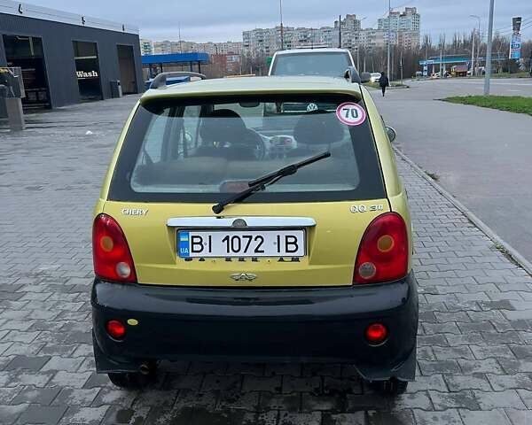 Желтый Чери Кью Кью, объемом двигателя 1.08 л и пробегом 66 тыс. км за 2000 $, фото 4 на Automoto.ua