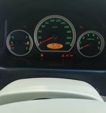 Желтый Чери Кью Кью, объемом двигателя 1.1 л и пробегом 128 тыс. км за 2100 $, фото 10 на Automoto.ua