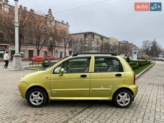 Жовтий Чері Кью Кью, об'ємом двигуна 1.08 л та пробігом 148 тис. км за 1750 $, фото 2 на Automoto.ua