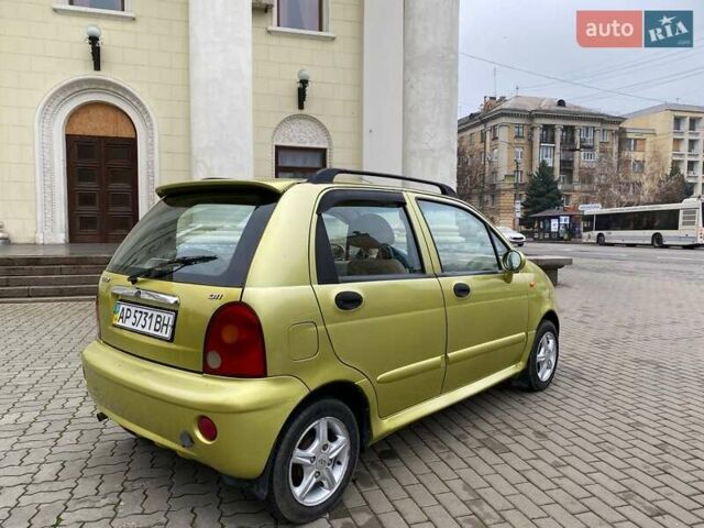 Жовтий Чері Кью Кью, об'ємом двигуна 1.08 л та пробігом 148 тис. км за 1750 $, фото 7 на Automoto.ua