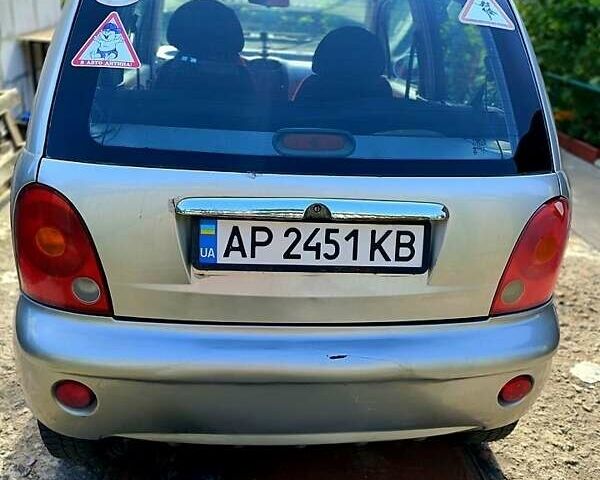 Серый Чери Кью Кью, объемом двигателя 1.1 л и пробегом 200 тыс. км за 1700 $, фото 1 на Automoto.ua