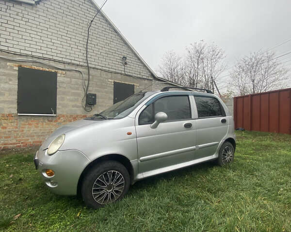 Серый Чери Кью Кью, объемом двигателя 1.08 л и пробегом 128 тыс. км за 3500 $, фото 1 на Automoto.ua