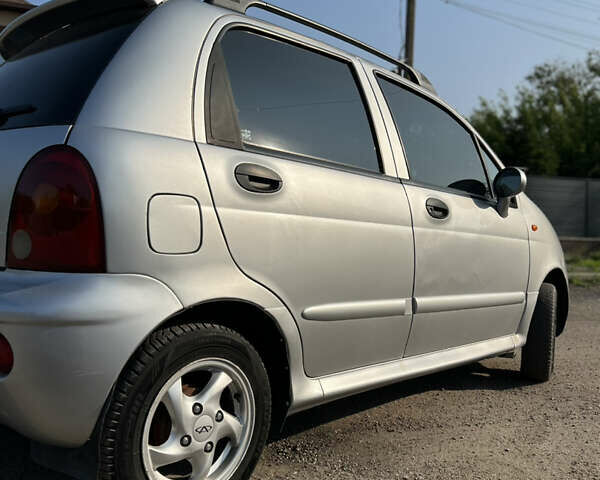 Сірий Чері Кью Кью, об'ємом двигуна 1.1 л та пробігом 125 тис. км за 2800 $, фото 12 на Automoto.ua