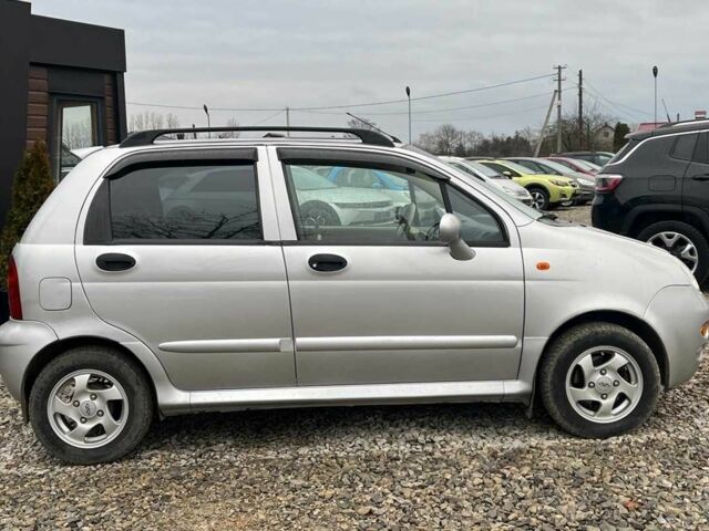 Серый Чери Кью Кью, объемом двигателя 1.1 л и пробегом 37 тыс. км за 3499 $, фото 7 на Automoto.ua