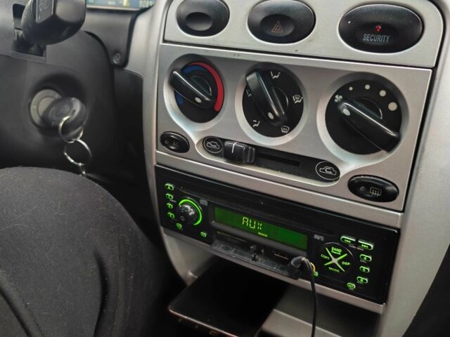 Сірий Чері Кью Кью, об'ємом двигуна 0 л та пробігом 91 тис. км за 2300 $, фото 4 на Automoto.ua