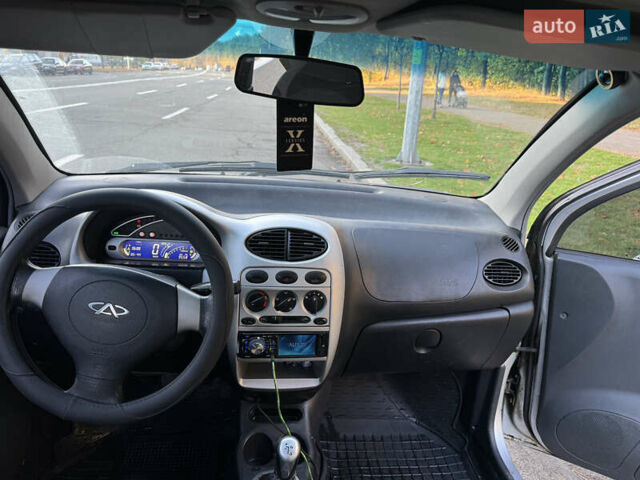 Чери Кью Кью 2008 в Киеве на Automoto.ua Серый Чери Кью Кью, объемом двигателя 1.1 л и пробегом 85 тыс. км за 1900 $, фото 10 на Automoto.ua
