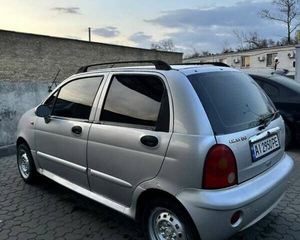 Сірий Чері Кью Кью, об'ємом двигуна 1.08 л та пробігом 140 тис. км за 1900 $, фото 2 на Automoto.ua