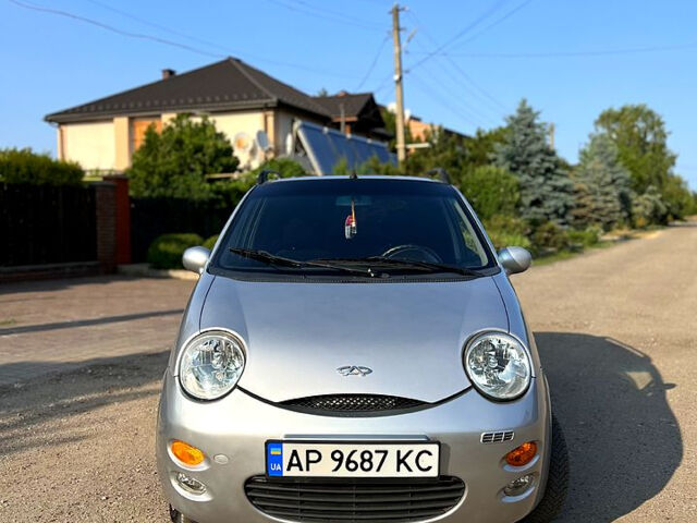 Сірий Чері Кью Кью, об'ємом двигуна 1.1 л та пробігом 121 тис. км за 2800 $, фото 1 на Automoto.ua