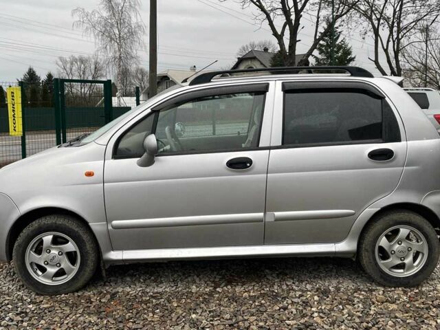 Серый Чери Кью Кью, объемом двигателя 1.1 л и пробегом 37 тыс. км за 3499 $, фото 3 на Automoto.ua