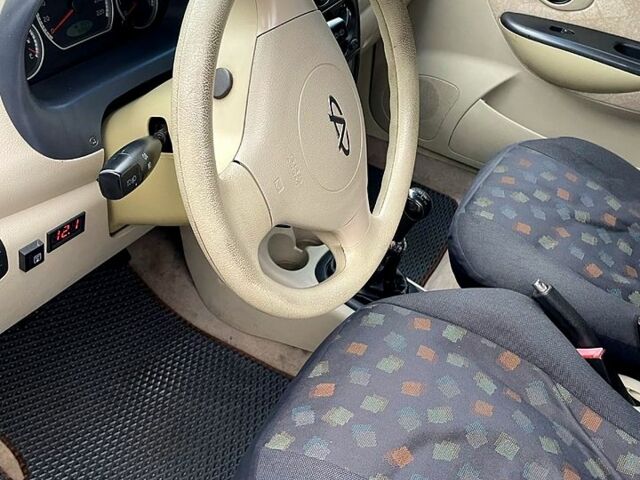 Сірий Чері Кью Кью, об'ємом двигуна 1.1 л та пробігом 93 тис. км за 2700 $, фото 3 на Automoto.ua