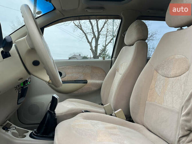 Сірий Чері Кью Кью, об'ємом двигуна 1.08 л та пробігом 37 тис. км за 3499 $, фото 8 на Automoto.ua