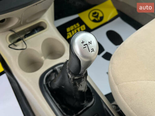 Сірий Чері Кью Кью, об'ємом двигуна 1.08 л та пробігом 37 тис. км за 3499 $, фото 15 на Automoto.ua