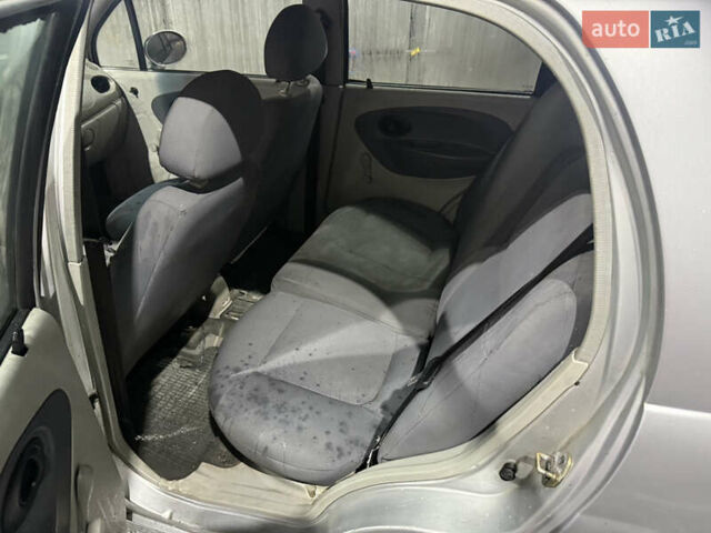 Серый Чери Кью Кью, объемом двигателя 1.08 л и пробегом 333 тыс. км за 1175 $, фото 9 на Automoto.ua