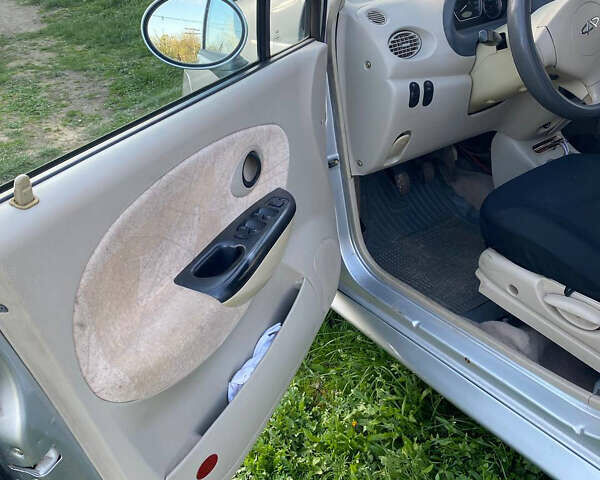 Сірий Чері Кью Кью, об'ємом двигуна 1.06 л та пробігом 87 тис. км за 2250 $, фото 3 на Automoto.ua