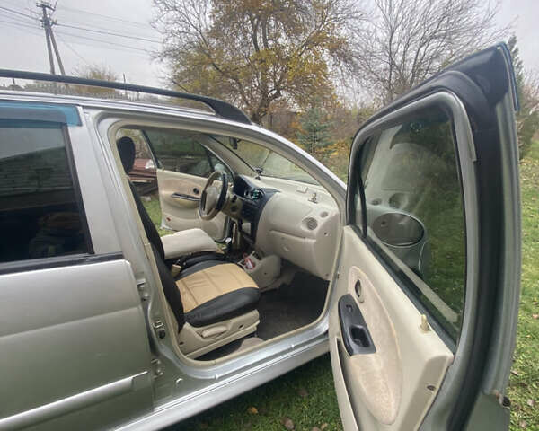 Серый Чери Кью Кью, объемом двигателя 1.08 л и пробегом 128 тыс. км за 3500 $, фото 9 на Automoto.ua