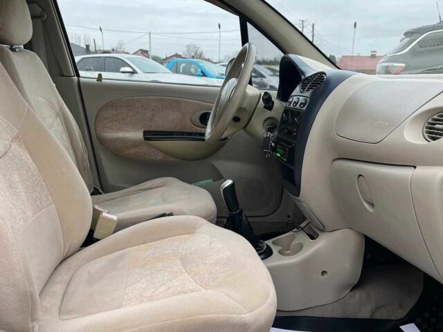 Серый Чери Кью Кью, объемом двигателя 1.1 л и пробегом 37 тыс. км за 3499 $, фото 20 на Automoto.ua