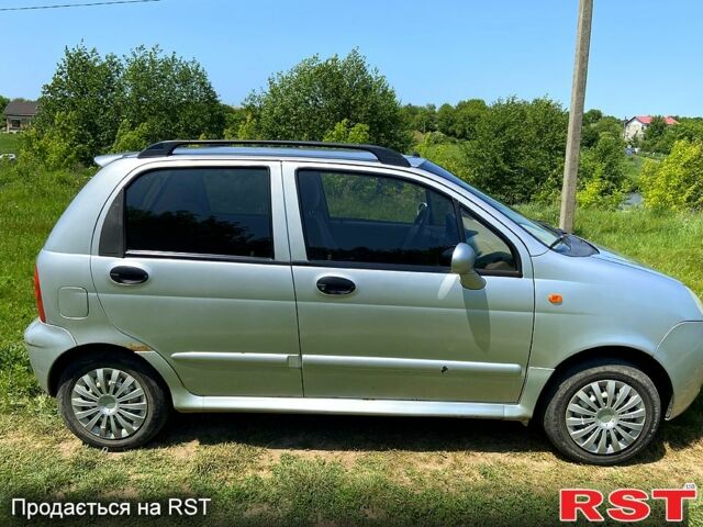 Сірий Чері Кью Кью, об'ємом двигуна 1.1 л та пробігом 123 тис. км за 2700 $, фото 4 на Automoto.ua