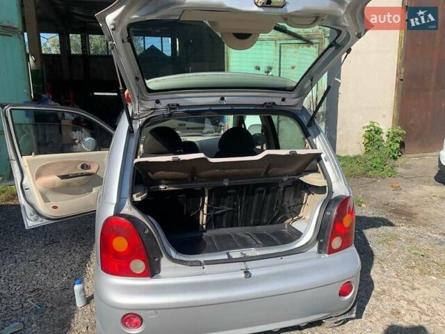 Серый Чери Кью Кью, объемом двигателя 1.08 л и пробегом 137 тыс. км за 2000 $, фото 4 на Automoto.ua