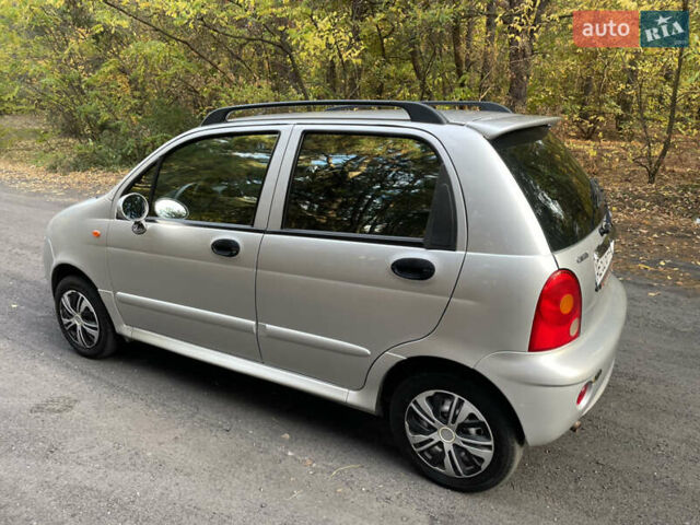 Сірий Чері Кью Кью, об'ємом двигуна 1.08 л та пробігом 67 тис. км за 2700 $, фото 6 на Automoto.ua