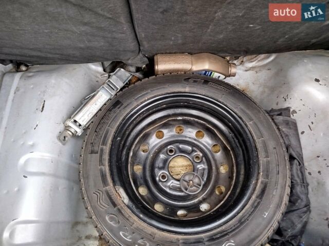 Сірий Чері Кью Кью, об'ємом двигуна 1.08 л та пробігом 87 тис. км за 2800 $, фото 12 на Automoto.ua