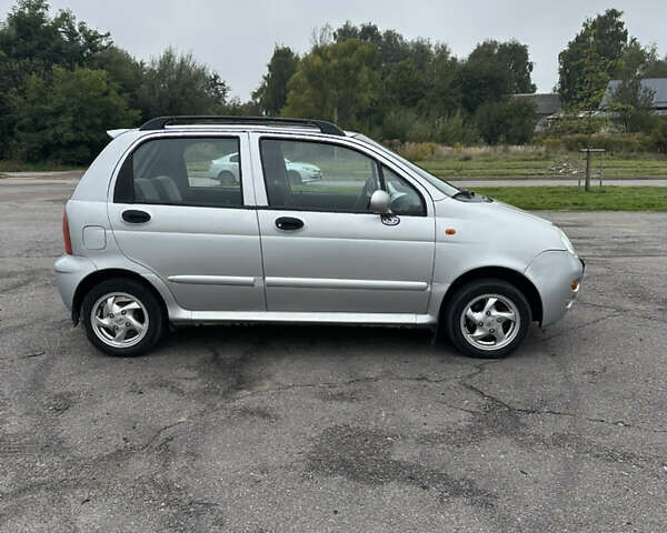 Сірий Чері Кью Кью, об'ємом двигуна 1.08 л та пробігом 34 тис. км за 3300 $, фото 5 на Automoto.ua