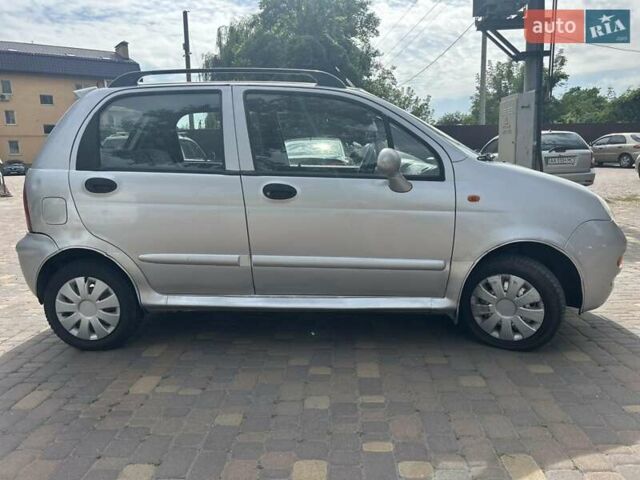 Сірий Чері Кью Кью, об'ємом двигуна 1.08 л та пробігом 165 тис. км за 2300 $, фото 3 на Automoto.ua