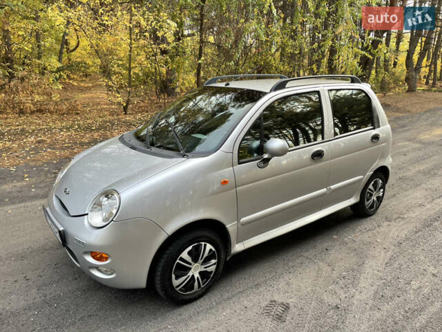 Сірий Чері Кью Кью, об'ємом двигуна 1.08 л та пробігом 67 тис. км за 2700 $, фото 8 на Automoto.ua