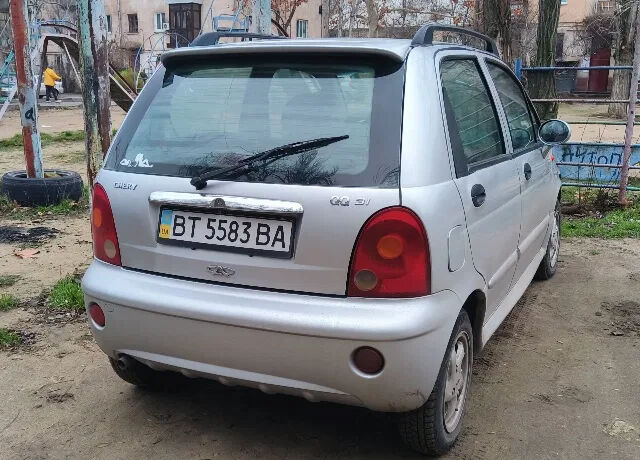 Серый Чери Кью Кью, объемом двигателя 1.1 л и пробегом 74 тыс. км за 2500 $, фото 2 на Automoto.ua