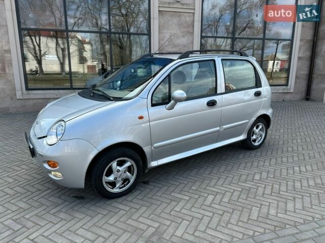 Сірий Чері Кью Кью, об'ємом двигуна 1.1 л та пробігом 51 тис. км за 3300 $, фото 13 на Automoto.ua