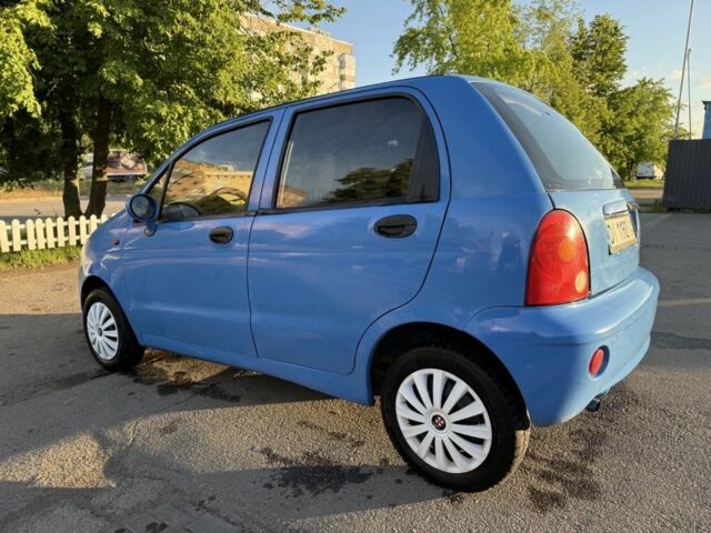 Синій Чері Кью Кью, об'ємом двигуна 1.1 л та пробігом 258 тис. км за 1250 $, фото 2 на Automoto.ua