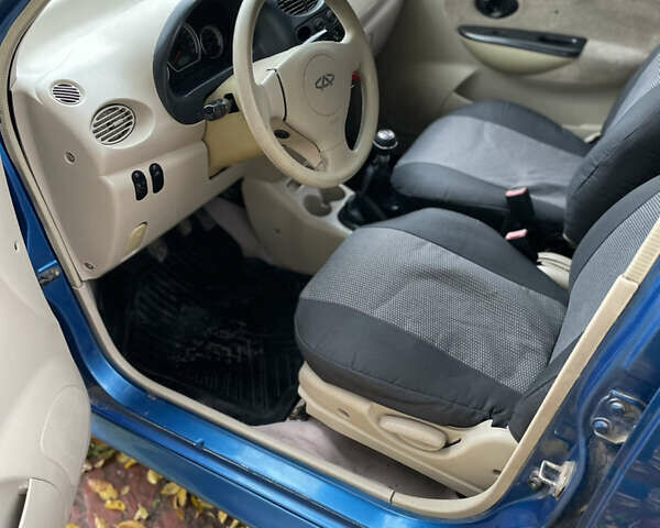 Синій Чері Кью Кью, об'ємом двигуна 1.08 л та пробігом 120 тис. км за 2300 $, фото 16 на Automoto.ua