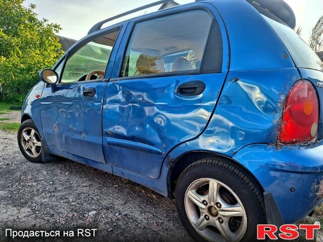 Синий Чери Кью Кью, объемом двигателя 1.1 л и пробегом 165 тыс. км за 700 $, фото 5 на Automoto.ua