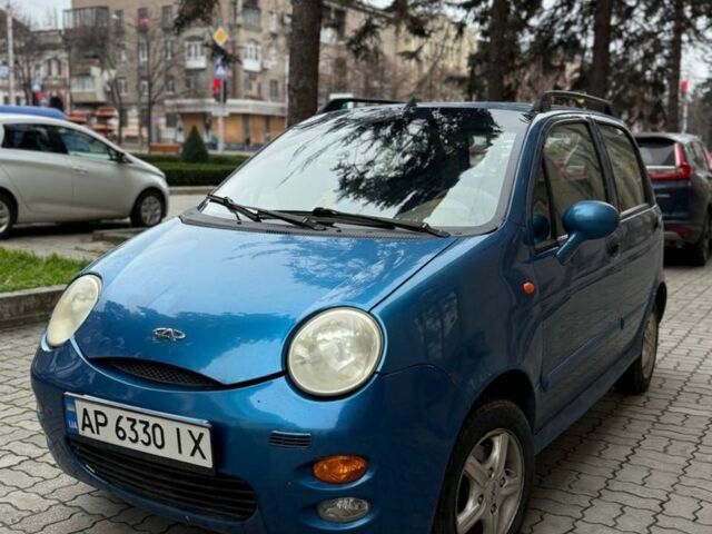 Синий Чери Кью Кью, объемом двигателя 1.1 л и пробегом 101 тыс. км за 2450 $, фото 2 на Automoto.ua